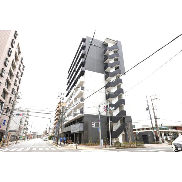 アドバンス江坂東デパール