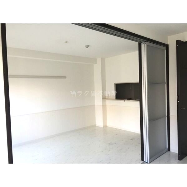 ノーベル都島の室内写真4枚目