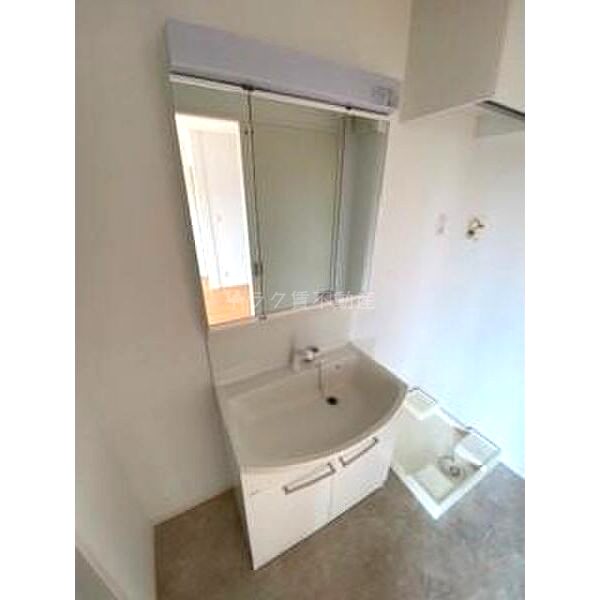 エスペランサ粟津の室内写真5枚目