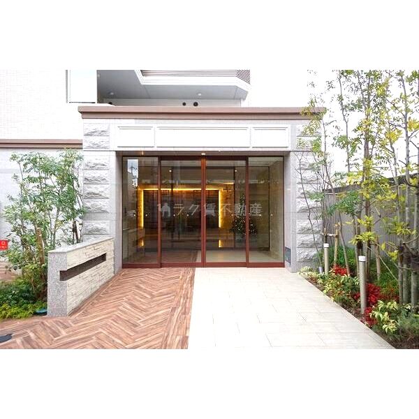 LaDouceur豊中南の外観2枚目