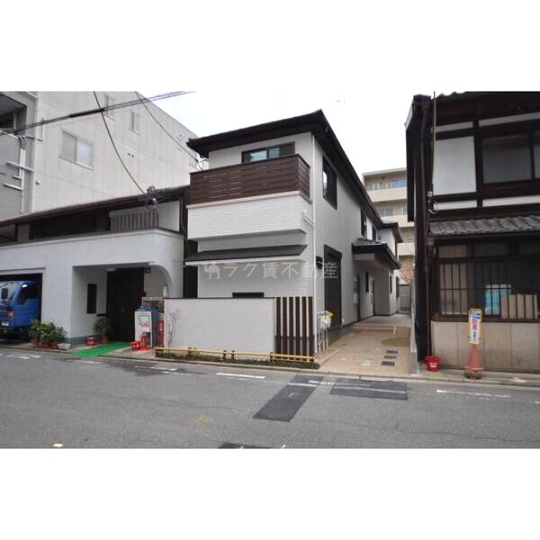 エスポアビレッジ御所南