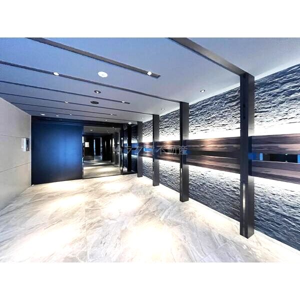 S-RESIDENCE難波大国町Deuxの外観2枚目