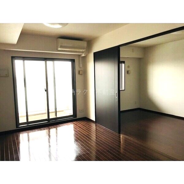 サニープレイス西芦屋 2号館の室内写真1枚目