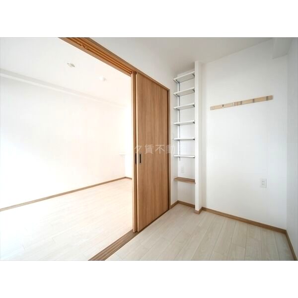 マリンズ弁天町の室内写真3枚目