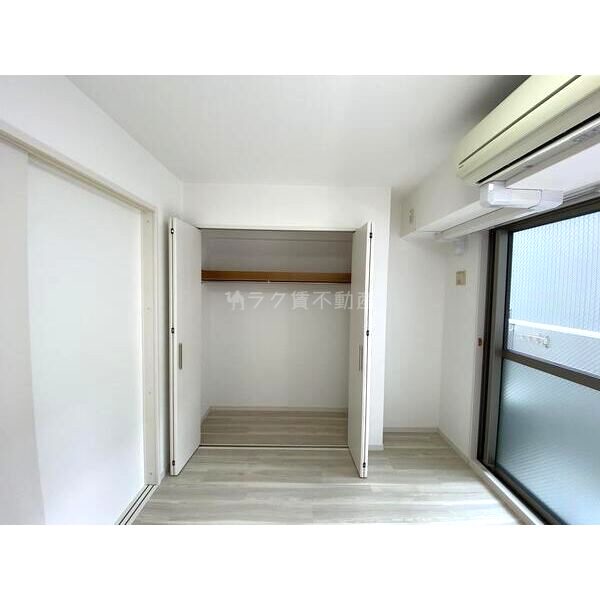 S-FORT江坂Fioreの室内写真7枚目