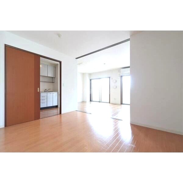 ジョイ・コート家七D棟の室内写真3枚目