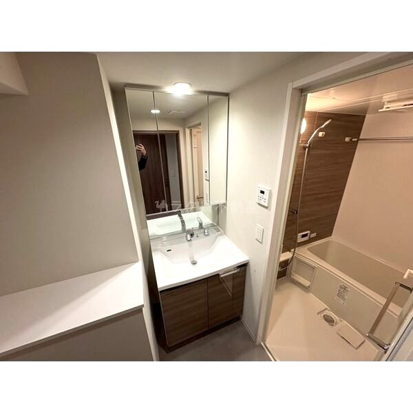 アーバングランデ新大阪の室内写真34枚目