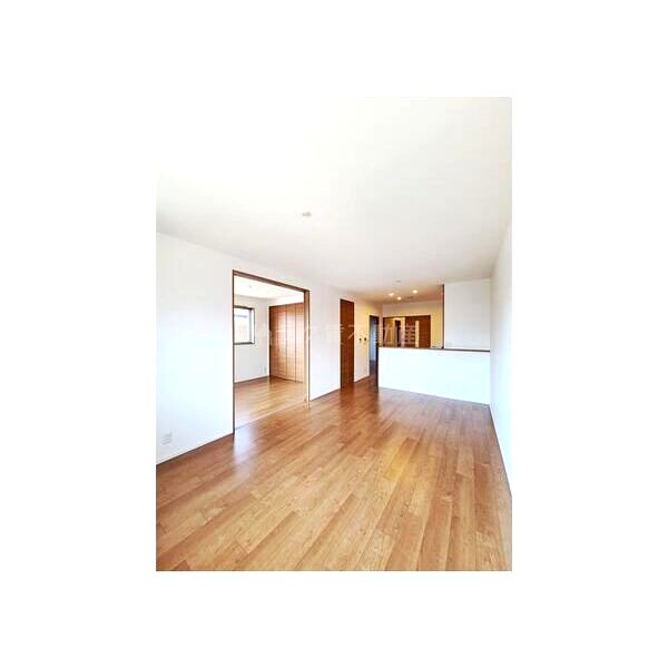 さくらガーデンの室内写真2枚目