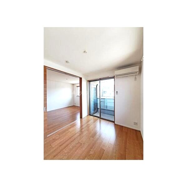 さくらガーデンの室内写真3枚目