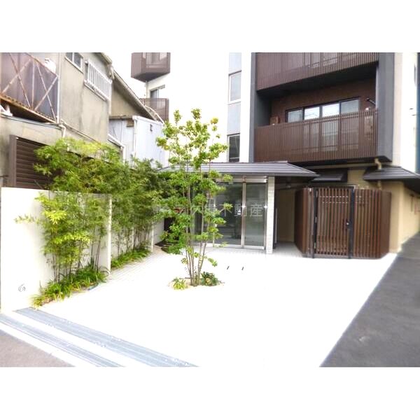 シュマン ヴェールの外観3枚目