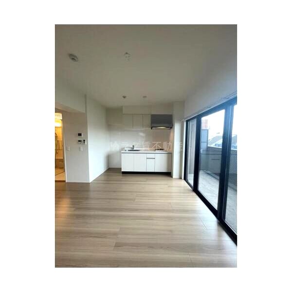 シュマン ヴェールの室内写真1枚目