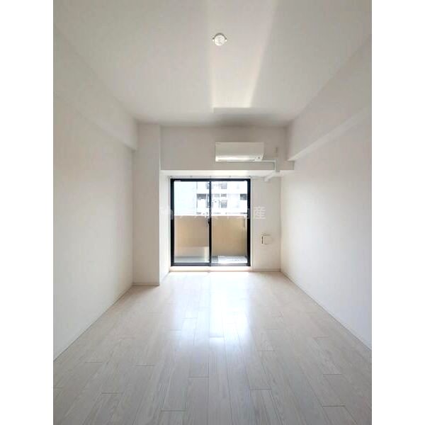 S-RESIDENCE江坂Alegriaの室内写真1枚目