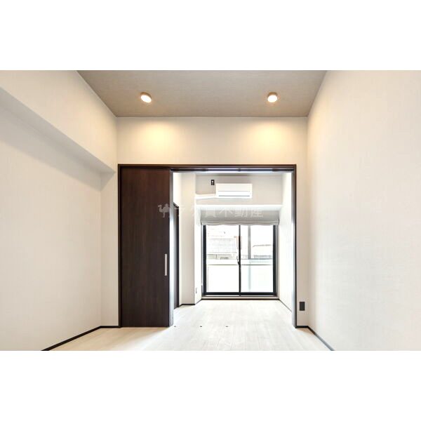 ブエナビスタ西天満の室内写真1枚目