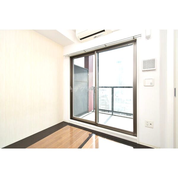 SERENiTE谷町croixの室内写真2枚目