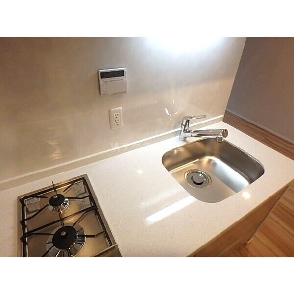 グランアッシュ江坂の室内写真4枚目