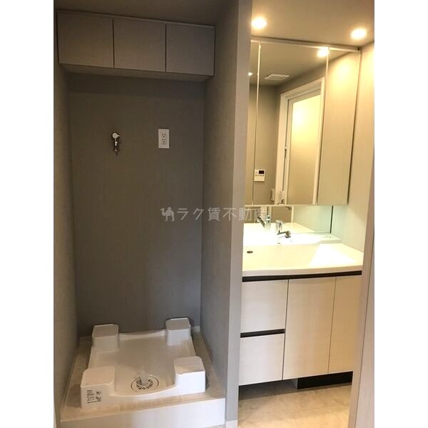 クレヴィアタワー大阪本町の室内写真9枚目