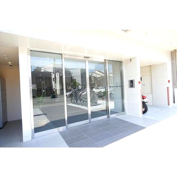 エグゼ新大阪南の外観2枚目