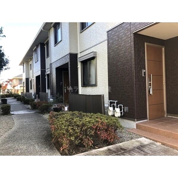 ハープアベニュー鶏冠井の外観3枚目