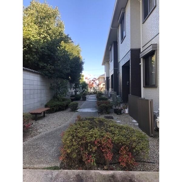 ハープアベニュー鶏冠井の外観4枚目