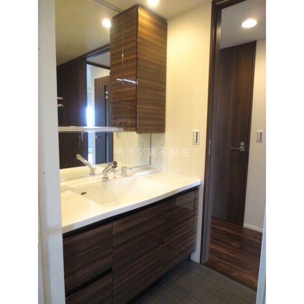 ソルレヴェンテ神戸中山手通の室内写真4枚目