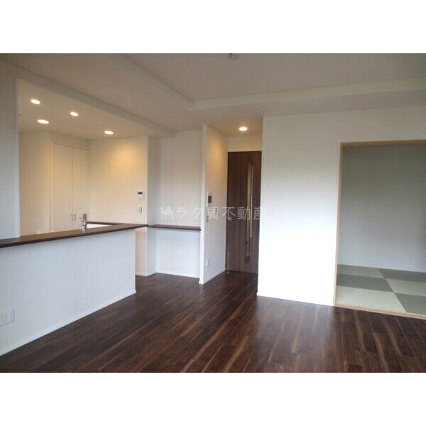 ソルレヴェンテ神戸中山手通の室内写真5枚目