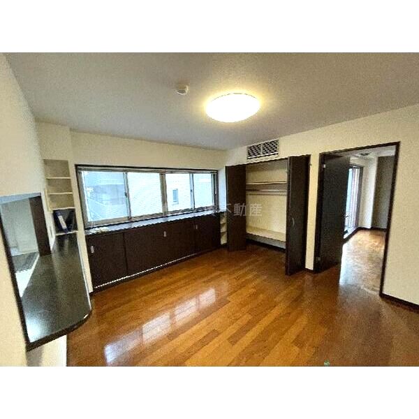 サザンウエストの室内写真1枚目