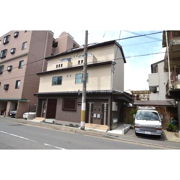 フォレストメゾン花屋町の外観3枚目