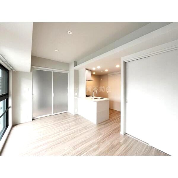 S-RESIDENCE福島diverseの室内写真3枚目