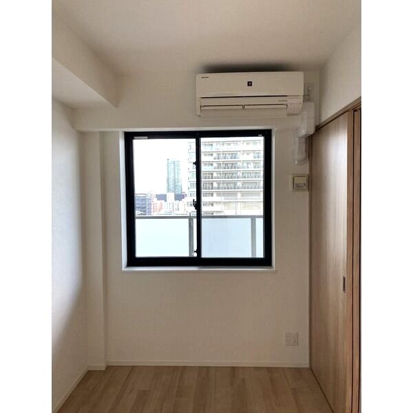 ロジュマンタワー梅田の室内写真4枚目