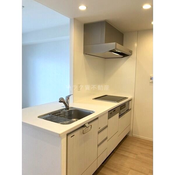 ロジュマンタワー梅田の室内写真6枚目