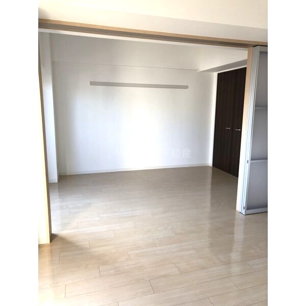 プレサンス梅田北デイズの室内写真3枚目