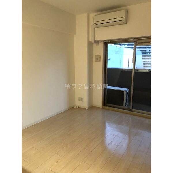 プレサンス梅田北デイズの室内写真4枚目