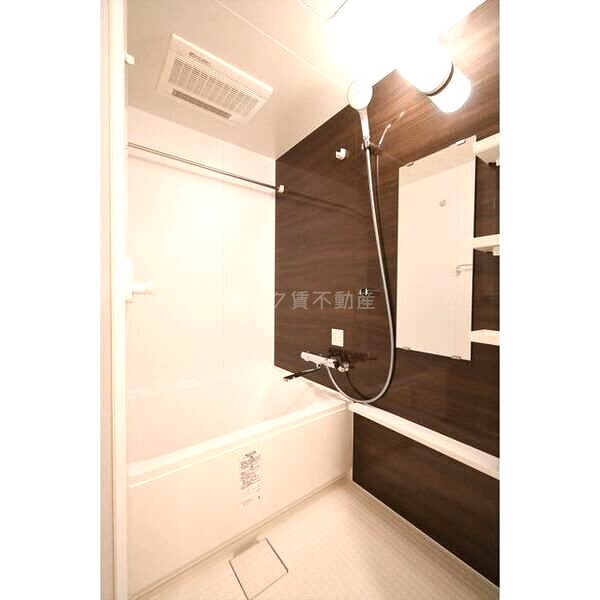 セレーノ南森町の室内写真5枚目