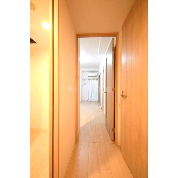 セレーノ南森町の室内写真9枚目