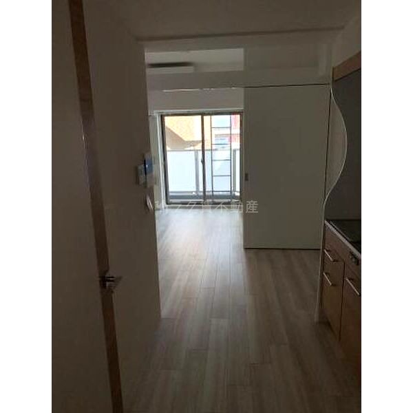 セレニテ神戸元町クレアの室内写真17枚目