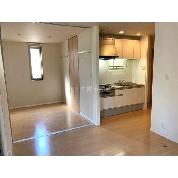 シェ モアの室内写真2枚目