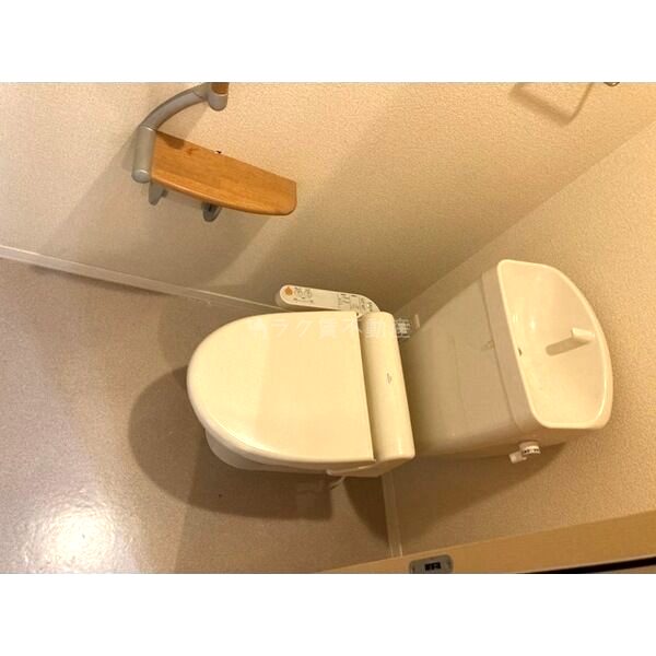 シェ モアの室内写真6枚目