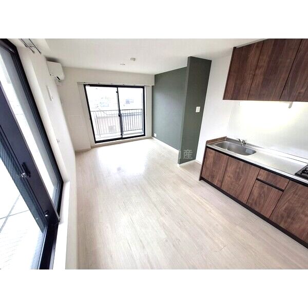 RIFF石橋阪大前の室内写真1枚目