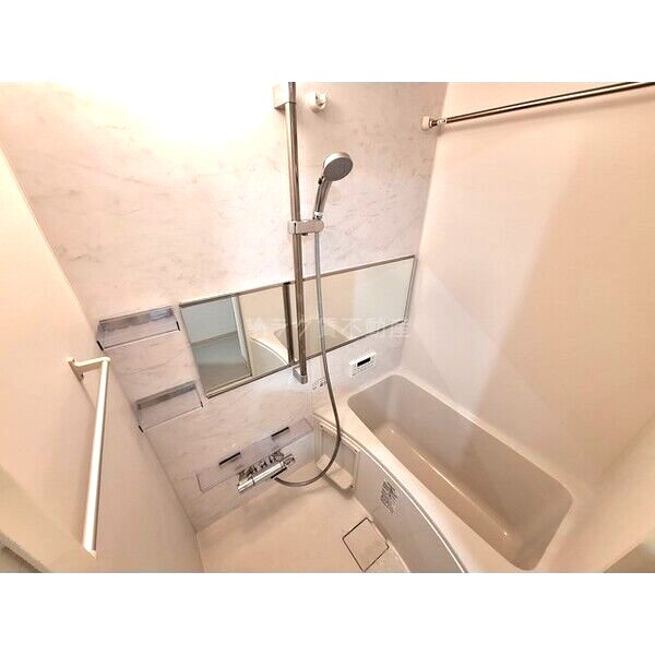 RIFF石橋阪大前の室内写真4枚目