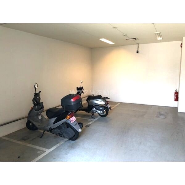 MDI三国コートの外観5枚目