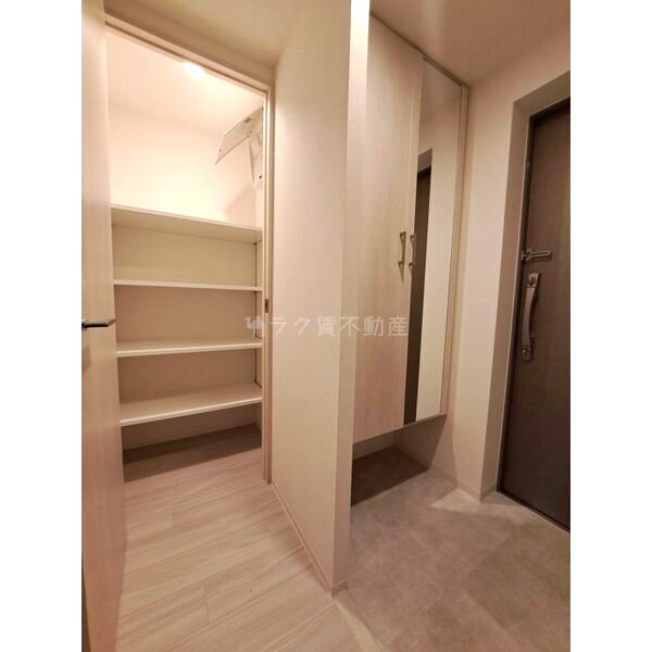 LA GRACE FUKUSHIMAIIの室内写真8枚目