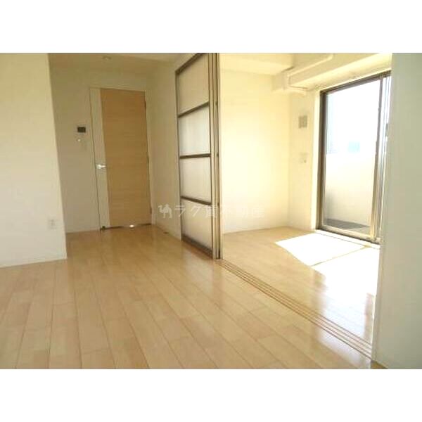 セレニテ上町台の室内写真2枚目