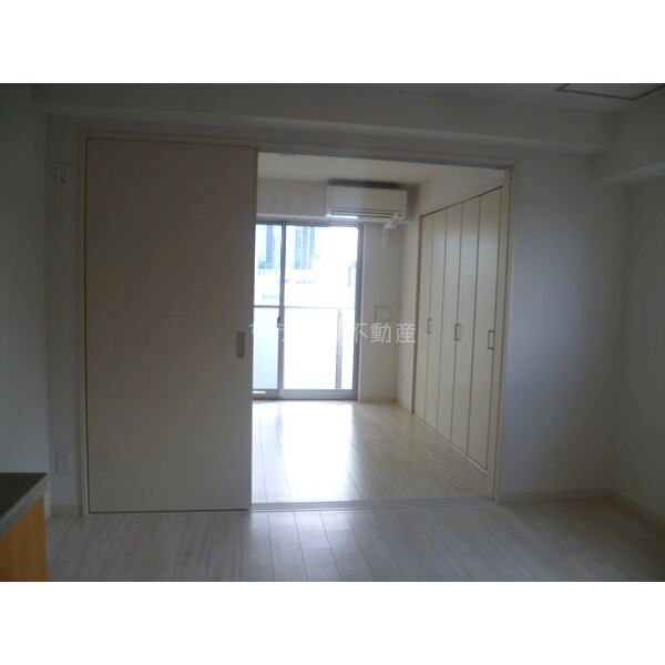 フレンシアノイエ内本町の室内写真9枚目