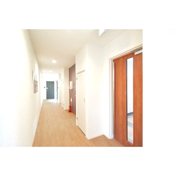 S-MOVE緑橋IIの外観2枚目