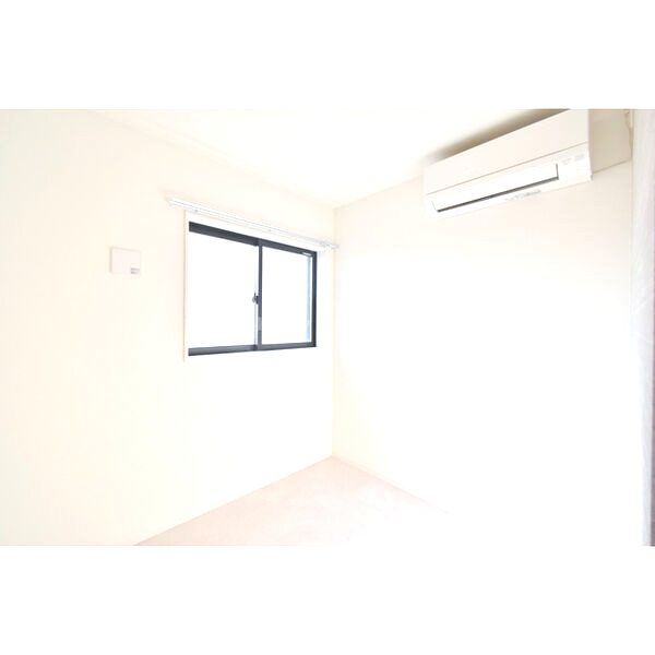 S-MOVE緑橋IIの室内写真2枚目