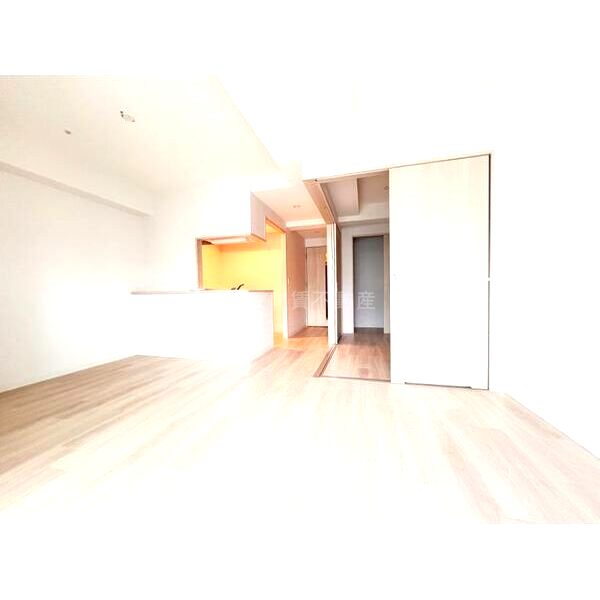 ラ・ピシーヌ南堀江の室内写真1枚目