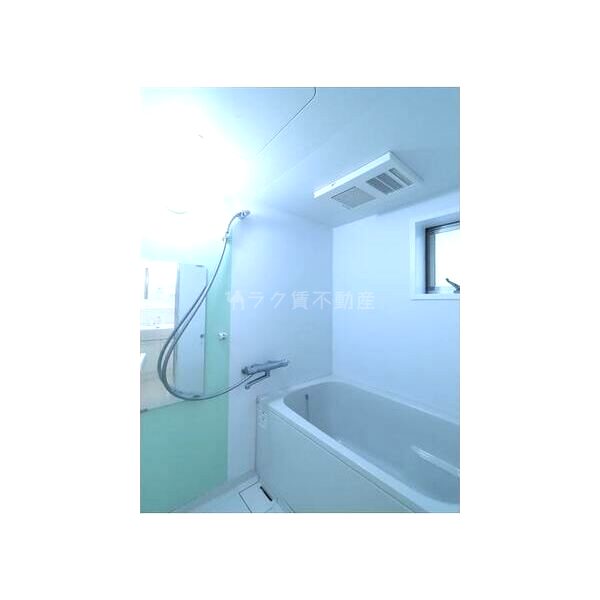 ワコーレヴィアーノ神戸梅元町の室内写真6枚目