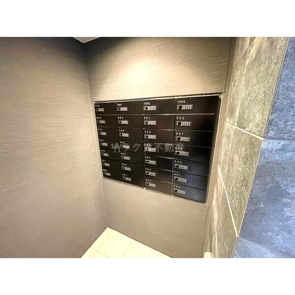 ES-Grande Umedakitaの外観4枚目