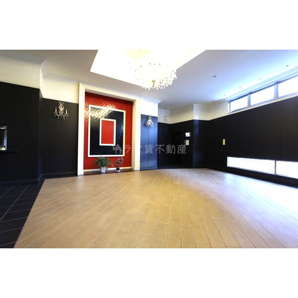 レジュールアッシュ福島の外観2枚目