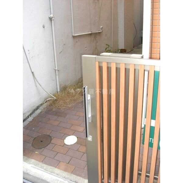 マハロハイツIIの外観3枚目